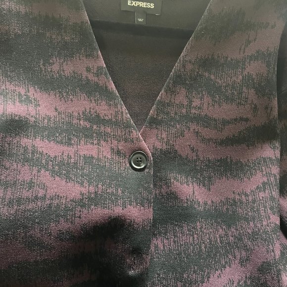 Abstract Jacquard Button Front Cardigan - Picture 4 of 5